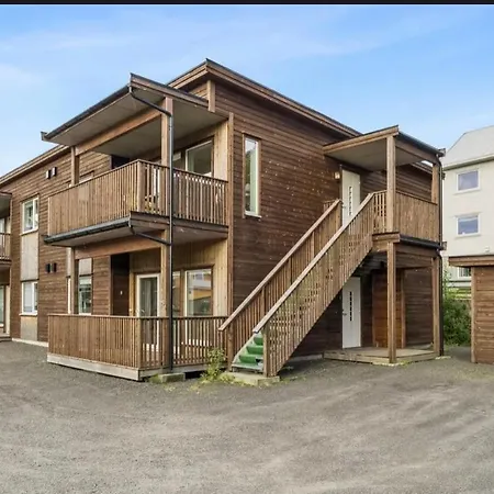 Sentrum Lux Apartman Vestvagoy