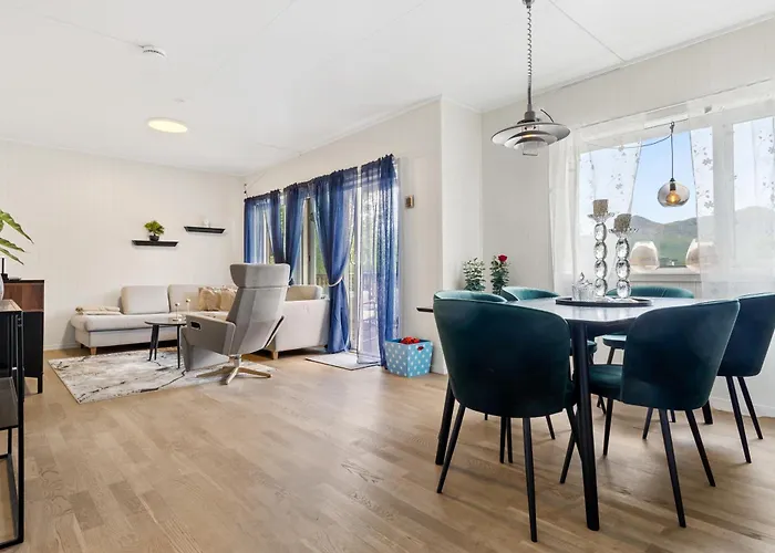 Sentrum Lux * Vestvagoy